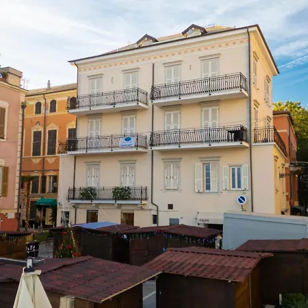 Xx Settembre 74 * אלסיו