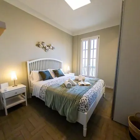 Xx Settembre 74 - Terrazza Sul Mare Апартаменты